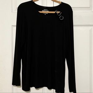 Super soft long sleeve tee with silver accent